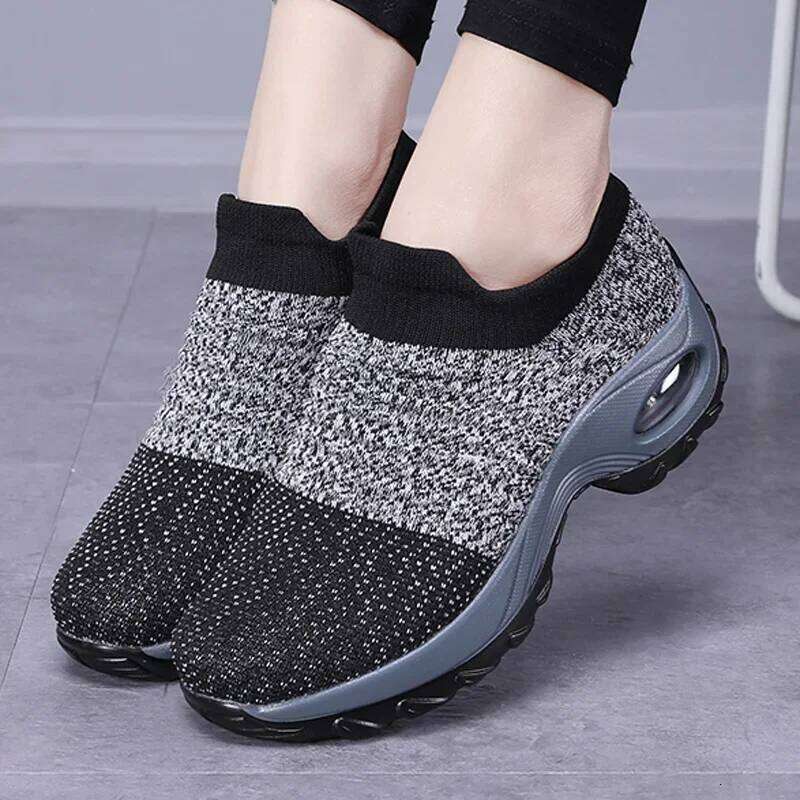 Breathable Women's Sneakers Comfortable Thick Soled Tennis Sliding Sleeve Walking Anti Slip Running Shoes