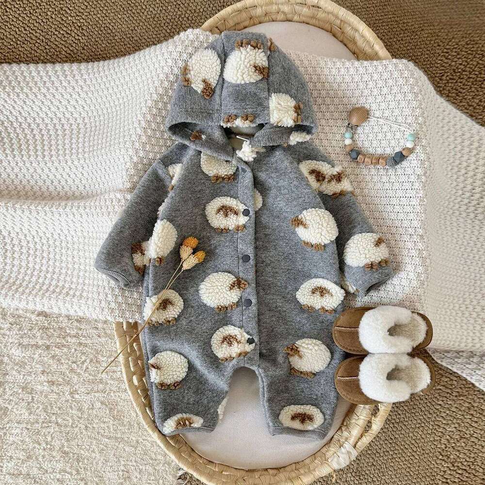 Plush Fashion Lamb Embroidered Jumpsuit Winter New Girls Boys Baby Long Sleeved Crawling Suit Thickened 26Y0224