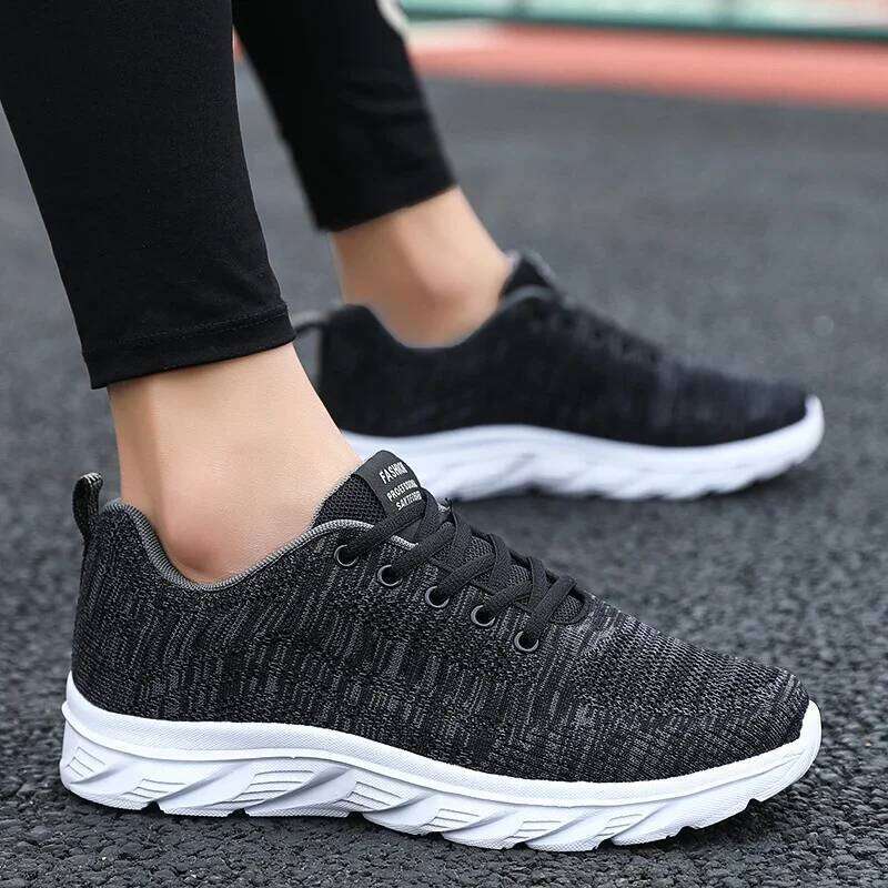 Sneakers Men Running Knit Fashion Lightweight Trainers Breathable Walking Shoe Casual High Quality Athletic Shoes