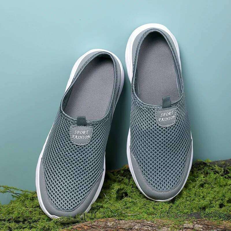 MAEDEF Summer Outdoor High Quality Anti-slip Men Leisure Shoes New 2024 Mesh Breathable Soft Comfortable Flat-bottomed Slippers