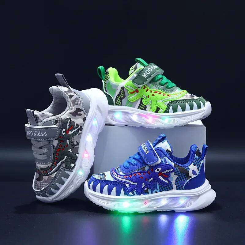 Spring New Sports Cartoon Dinosaur Children's LED Light Shoes Soft Sole Boys' Causal Sneakers 2-6 Years Old 26W0224