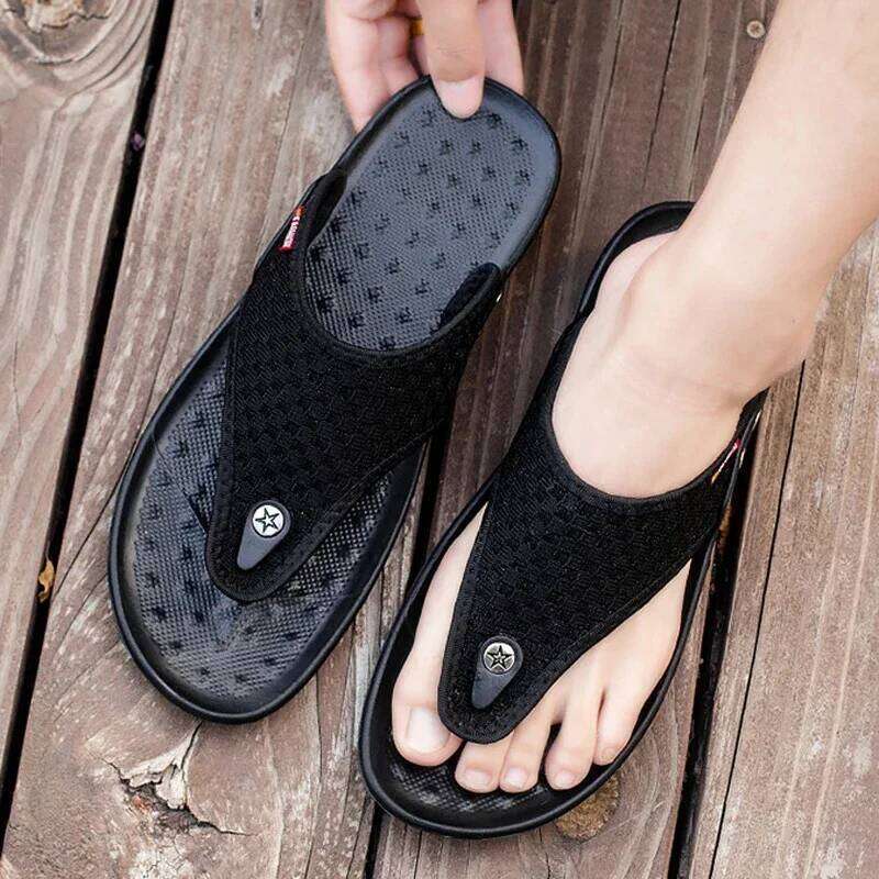 MAEDEF Summer Flip Flops for Beach Slippers Casual Sandals Comfortable Non-Slip Bathroom Shoes Men Slides