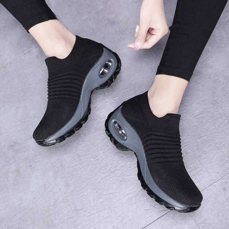 Breathable Women's Sneakers Comfortable Thick Soled Tennis Sliding Sleeve Walking Anti Slip Running Shoes