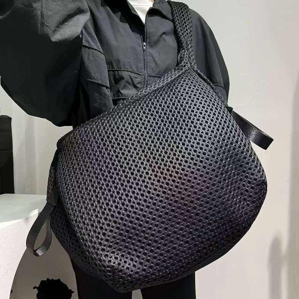 Ladies' fashionable mesh nylon lightweight diagonal cross with large capacity stitching casual shoulder bag Z260224