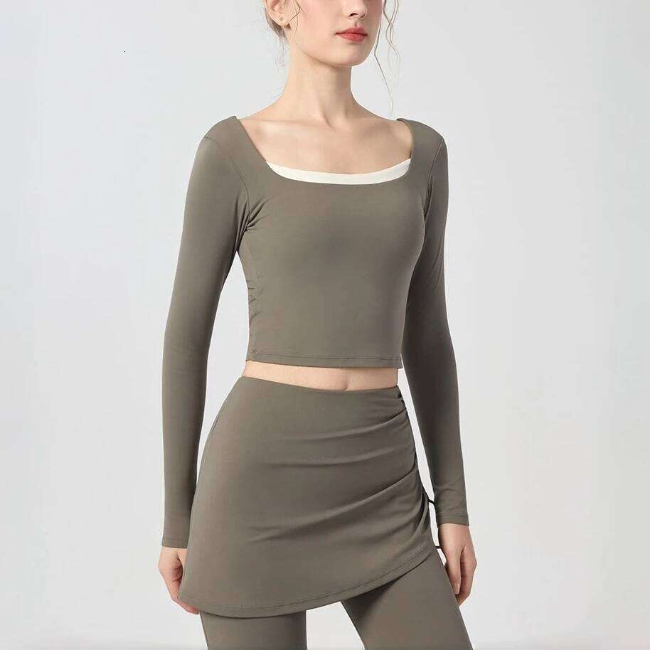 Long Sleeve Yoga for Women Gym with Fixed Chest Pad Shockproof Color-Block Beauty Pilates Fitness Top Sportswear 26Y0224