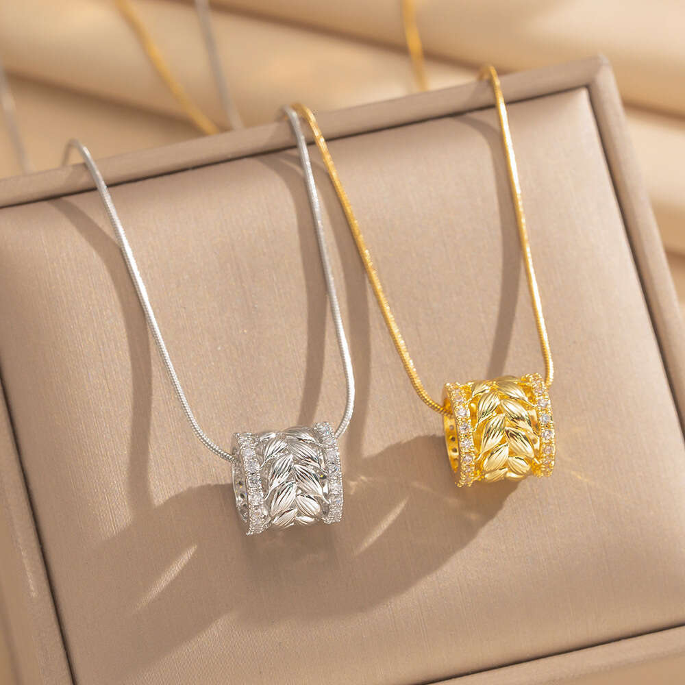 Light-Luxury Wheat Ear Necklace With Diamond Accents Small Waist Pendant Collarbone Chain For Women