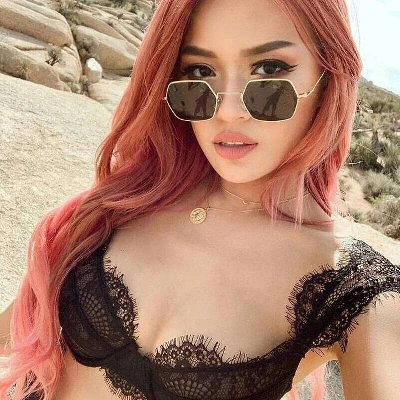 Hexagon Yellow Woman Retro Brand Designer Classic Sun Glasses For WomanLuxury Ladies Sunglasses Mirror Female Oculos 26W0224