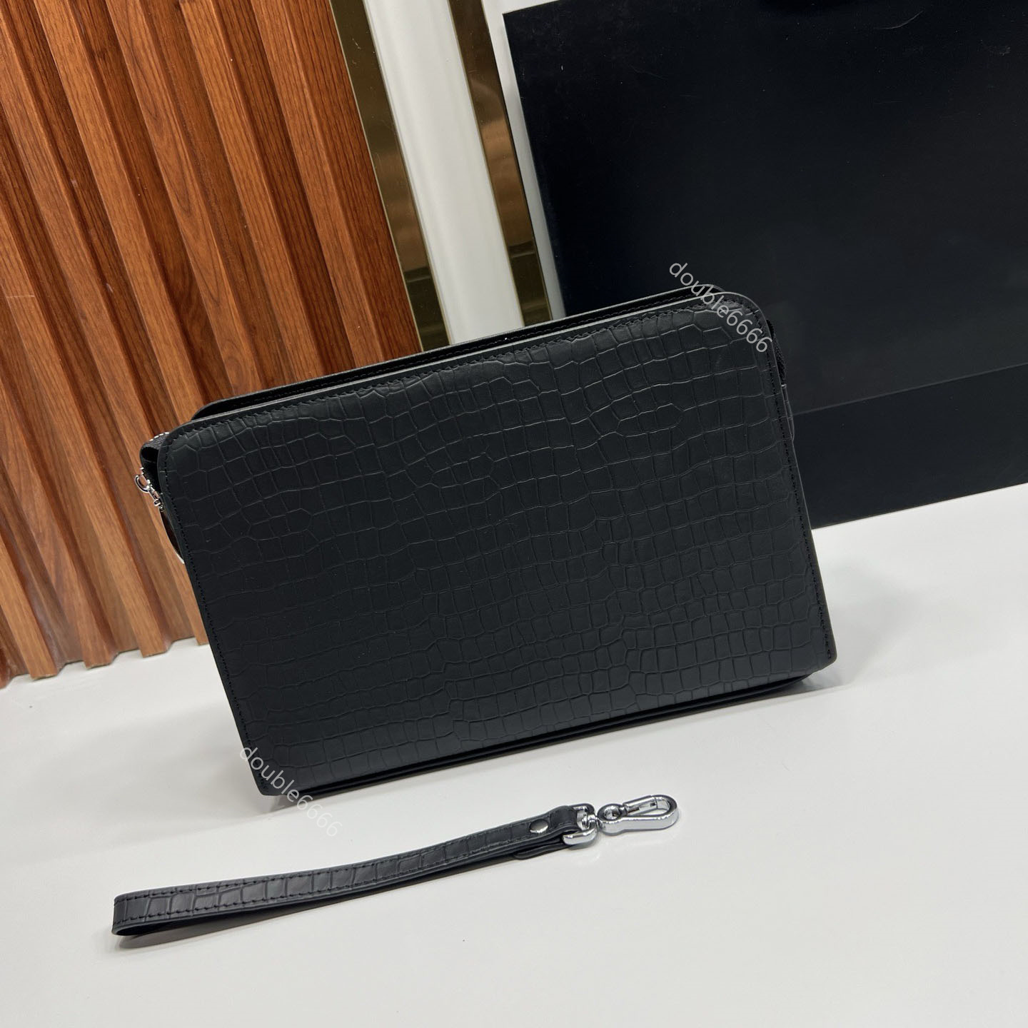 Top quality Designer men's leather messenger bag genuine leather clutch travel toiletry bag phone pouch key pouch coin pouch cowhide wallet hand bag chest bag