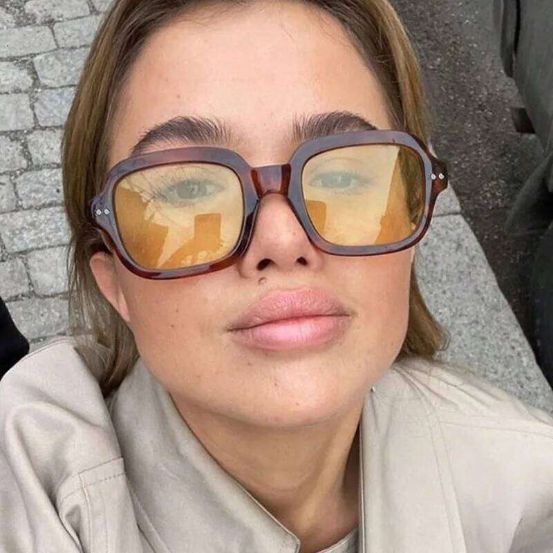 New Women Square Eyeglasses Retro Polygon Sunglasses Female Black Vintage Fashion Ladies Shades Double Beam Eyewear 26W0224