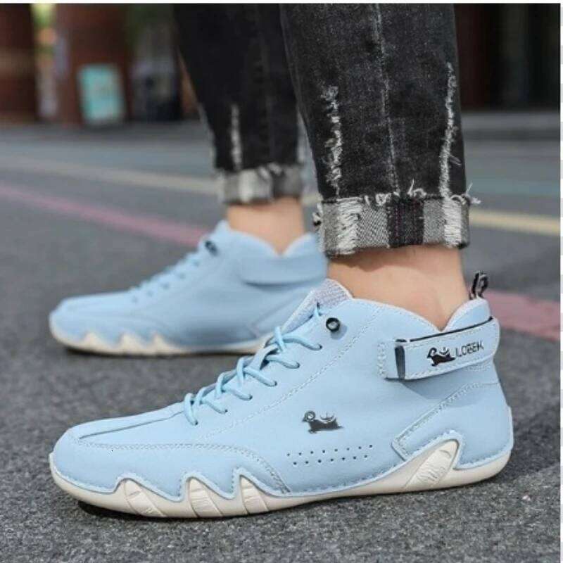 Retro High Top Skateboard Soft Non Slip Rubber Soles Breathable Lining Suitable for Daily Wear Artistic Men Casual Shoes