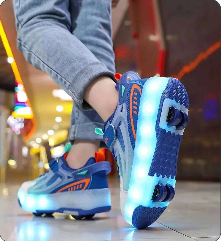 Four-wheel shoes, children's walking teenagers' wheel shoes LED lamp Outdoor Sports Shoe sroller skates kids Gift 26W0224