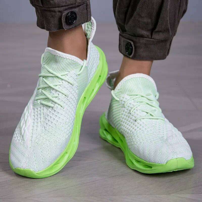 MAEDEF Running Breathable Mesh Lightweight Non Slip Sneakers for Men Walking Gym Athletic Shoes Casual Footwear