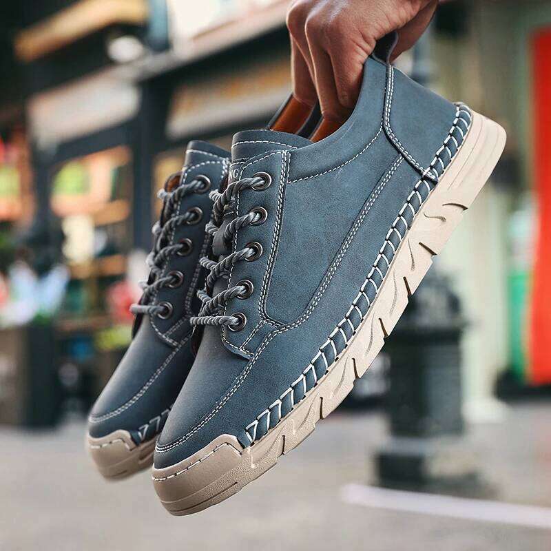2025 New Men's Casual Shoes Hand-Stitched Leather Lace-Up Non-Slip Thick Sole Comfortable Outdoor Trendy Fashion Male Footwear