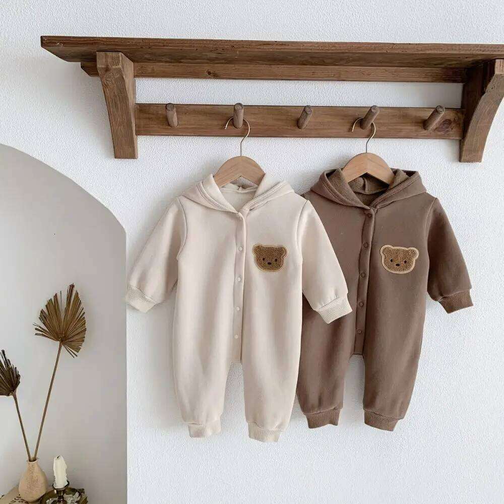Winter Warm Newborn Baby Clothes Boys Cotton Babies Romper Bear Long Sleeve Hooded Girl Bodysuit for 0 TO 24M Clothing 26H0224