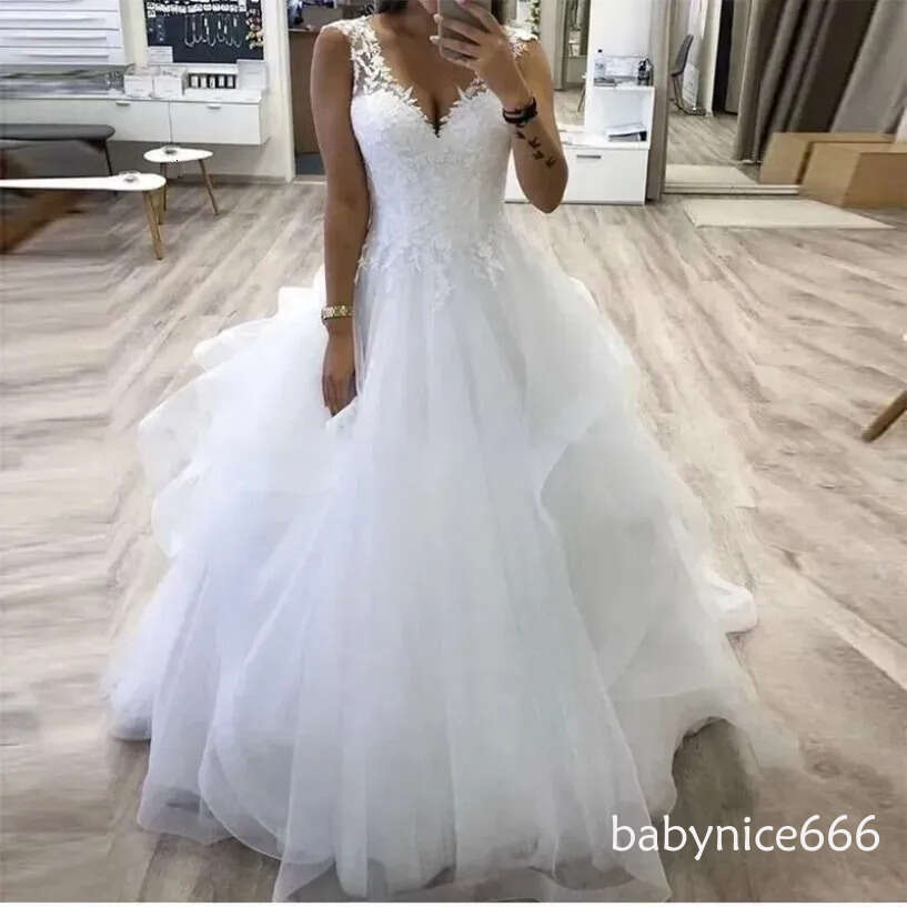 Princess White A Line Wedding Dresses Bridal Gowns Puffy Tiered Tulle Skirt Sleeveless Long Floor Length Bride Dress D04