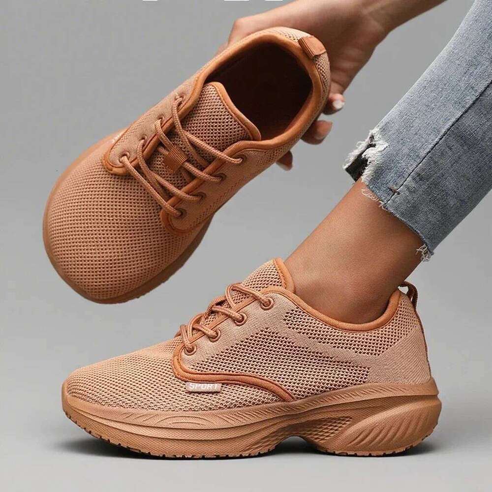 New Women's Platform Last Shoe Breathable Mesh Height Increasing Soft Soled Walking Shoes Simple Women Wide Footed Sneakers