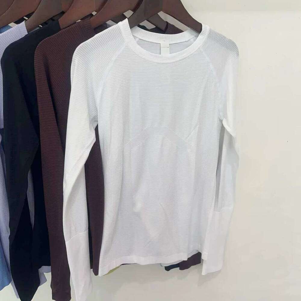 Women's Yoga Top, Ribbed, Slim-Fit, Long-Sleeve Athletic Wear for Running, Pilates, and Fitness Training 26Y0224