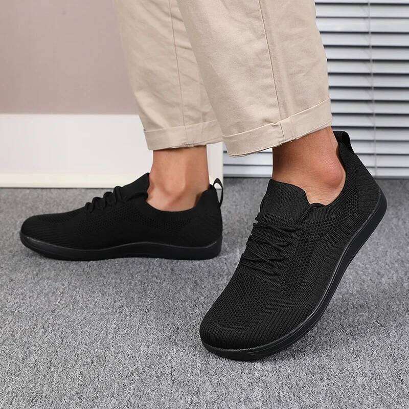 Solid Color Men's Simple Versatile Trendy Design Breathable Mesh City Street School Jogging Lace Up Sports Shoes
