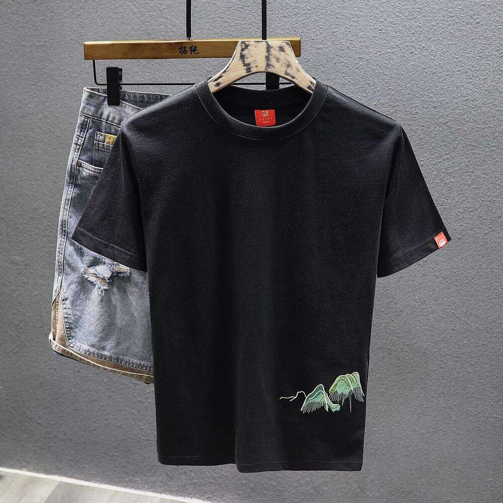 Men's T-shirt New Chinese Style Landscape Embroidered Short-sleeve White Green Landscape Embroidery On Back With Red Pattern On Top Loose Fit