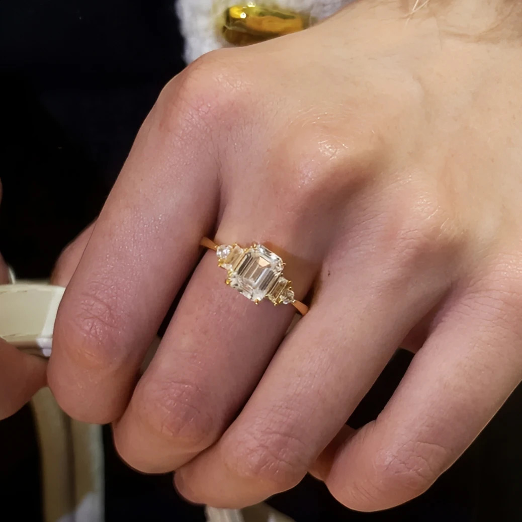 BXINY 2CT Emerald Cut Rings S925 Silver 18K Gold Plated GRA Certified Lab Diamond Wedding Band for Women Gift Jewelry 260124