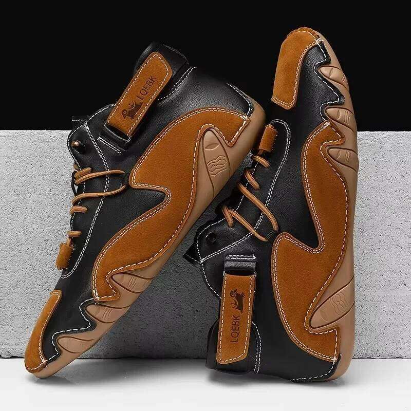Men's Leisure Hiking Shoes with Scratch Resistant Wear-resistant Waterproof Soles Outdoor Golf Riding Business Motorcycle Boots