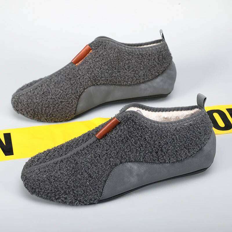 MAEDEF Winter Warm Soft Comfortable Male Cotton Slippers Men Loafers Lightweight Thin Bottom Mens Shoes