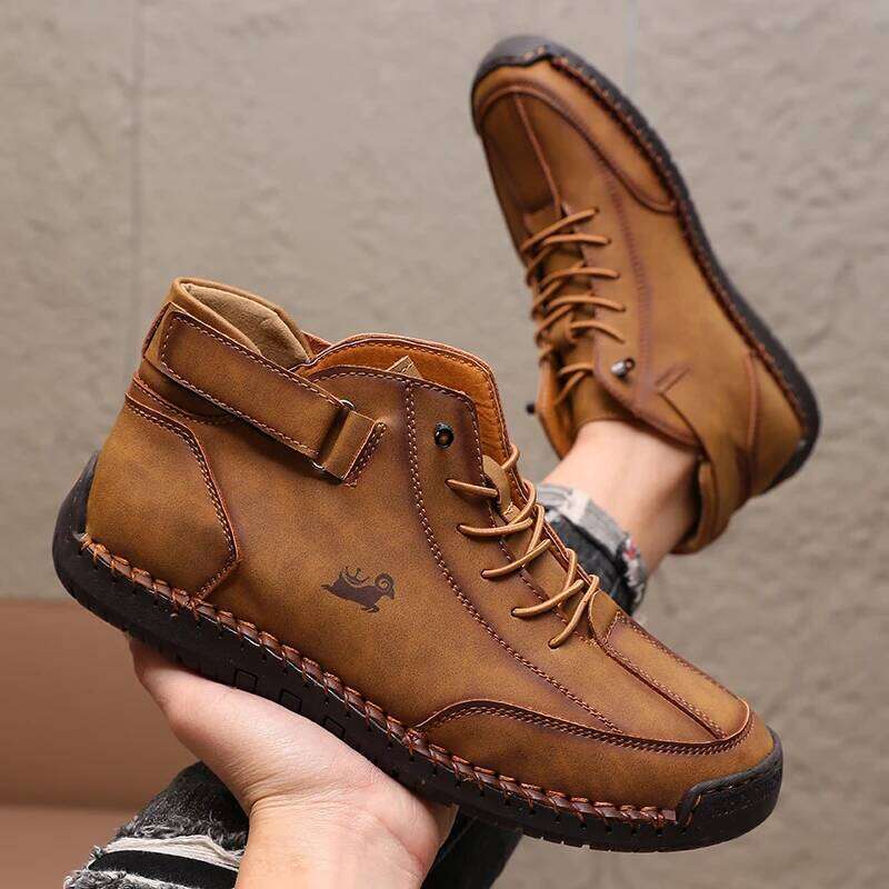 Handmade Leather Men Shoe Mid Top for Summer British Style Retro Anti Slip Moccasins Fashionable Luxurious Design Couple Loafers