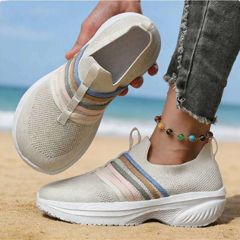 New Wide Toe Rose Red for Women Comfortable One-Step on Casual Sneakers Delicate Rainbow Pink Soft Sole Travel Shoes