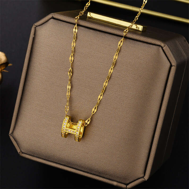 High-End Full Diamond Letter H Necklace Ins Simple Minimalist Style Clavicle Chain Choker For Women