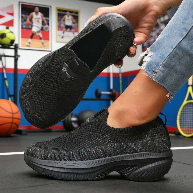 Last for Men and Women Wide Version Sports Slip-On Walking Soft Sole Anti Slip Comfortable Running Tennis Shoes