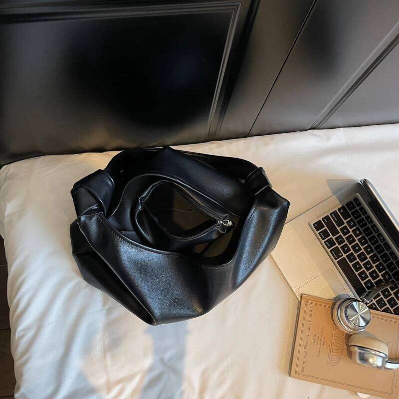 LEFTSIDE Design PU Leather Underarm Bags Lady Winter Shoulder Bag for Women 2025 New Luxury Brand High-capacity Handbags Z260224