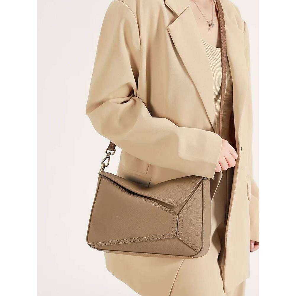 Women Cow Genuine Leather Portable Shoulder Bag Female Retro Soft Cowhide Crossbody Bags Ladies Fashion Luxury Designer Handbags