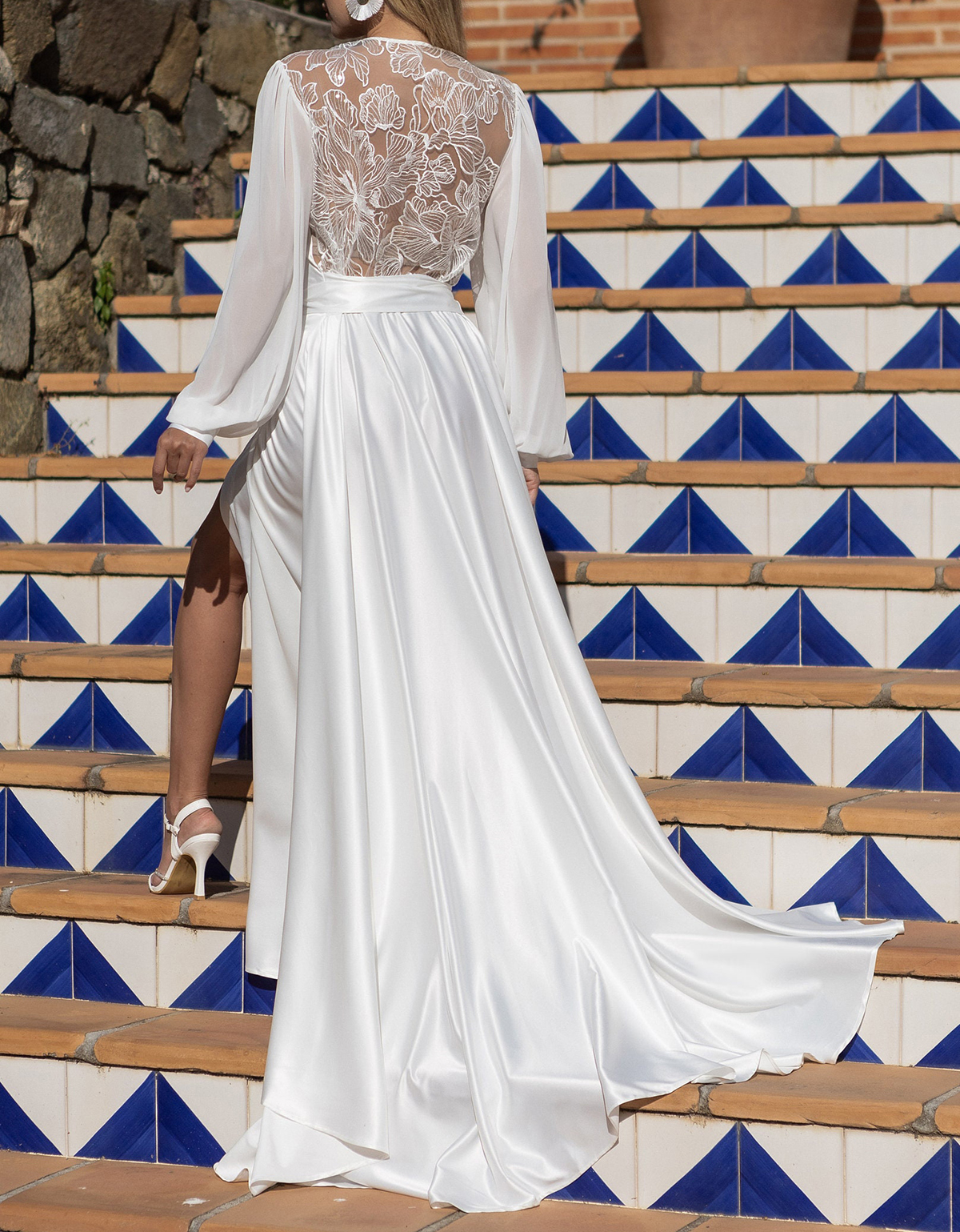 Graceful Women Robe Bridal Nightgown Appliques Lace Up Bridesmaid Pajamas Dressing Shower Gown for Photography Custom Made