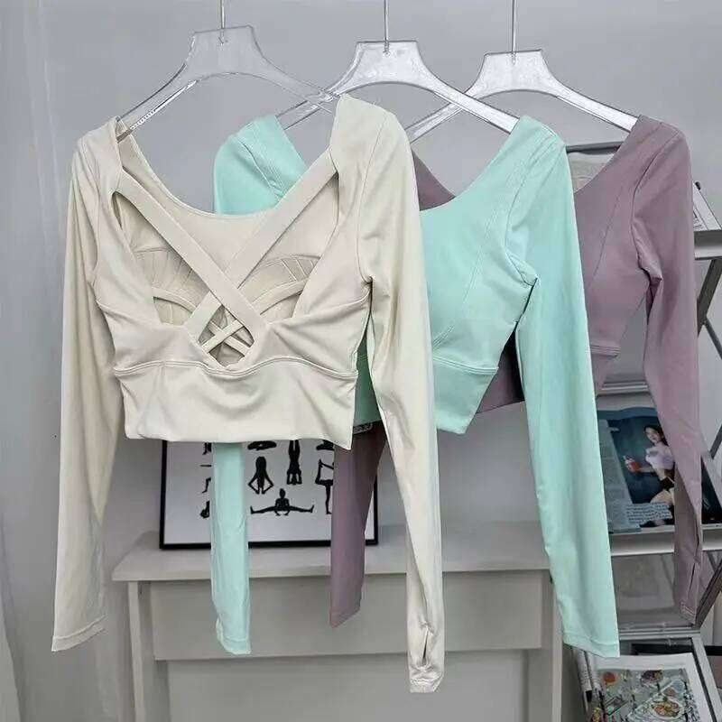 Women's Long Sleeve Yoga Outfit with Crossed Straps Beautiful Design And Fixed Chest Pads for Fitness Pilates Exercise 26Y0224