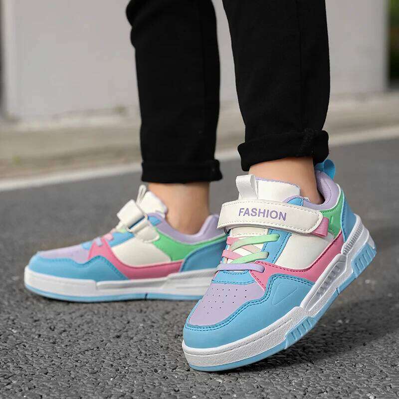 Hot Selling Autumn Low Cut Childrens Sports Comfortable Fashionable Running Campus Balanced Lightweight Casual Shoes 26W0224