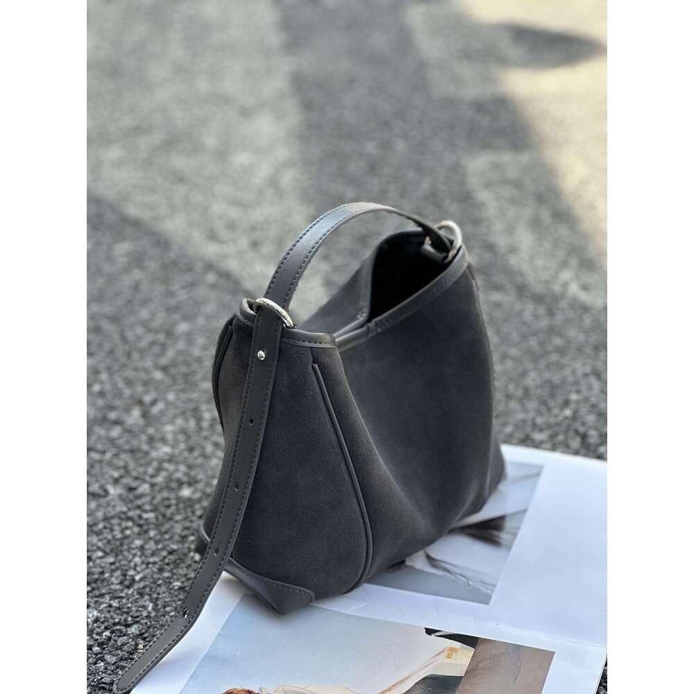 New Genuine Leather Cross Border Casual Work Commute Crossbody For Women Fashionable Autumn And Winter Vintage Tote Bag Stylish Shoulder Bag High Qual