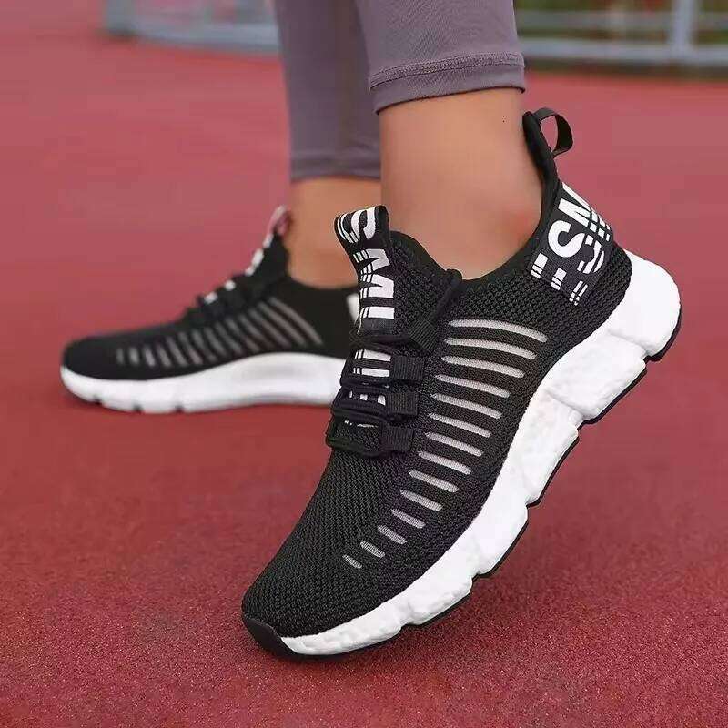 Women's Trendy Sneakers Comfortable Breathable Mesh Casual Lace Up Outdoor Jogging Track Field Lightweight Tennis Shoes
