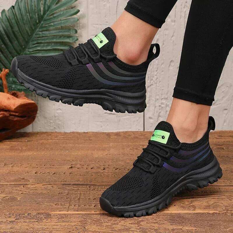 Sports Minimalist Fashion Breathable Mesh Multifunctional Lace Up Track Field Jogging New Casual Men's Shoes
