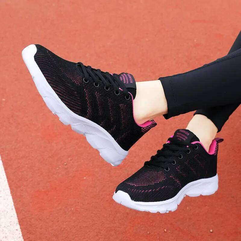 Black Non Slip Women's Fashion Lightweight Running Sneakers Breathable Casual Travel Comfortable Shoes for Work