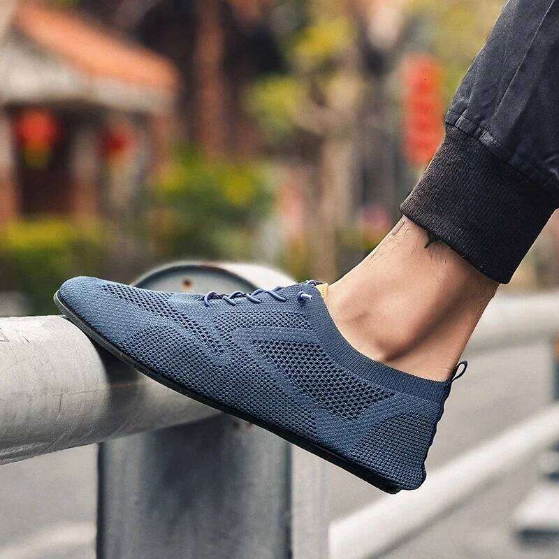 Mesh Men Shoes Breathable Casual Sneakers High Quality 2024 Trendy Lightweight Outdoor Walking Male Flat Shoe Zapatillas Hombre