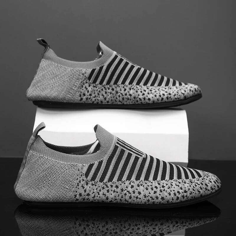 MAEDEF High Quality Mens Shoes Breathable Lightweight Walking Comfortable Casual Flat Indoor Outdoor Soft Women Canvas Shoe