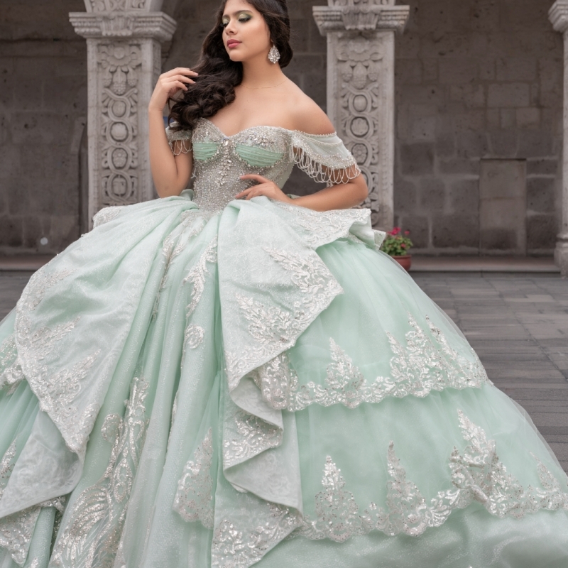Mint Green Shiny Quinceanera Dresses Ball Gown Off The Shoulder Applique Lace Beading Crystal Bow Tull Party Birthday Sweet 16 Vestidos 15 De Anos