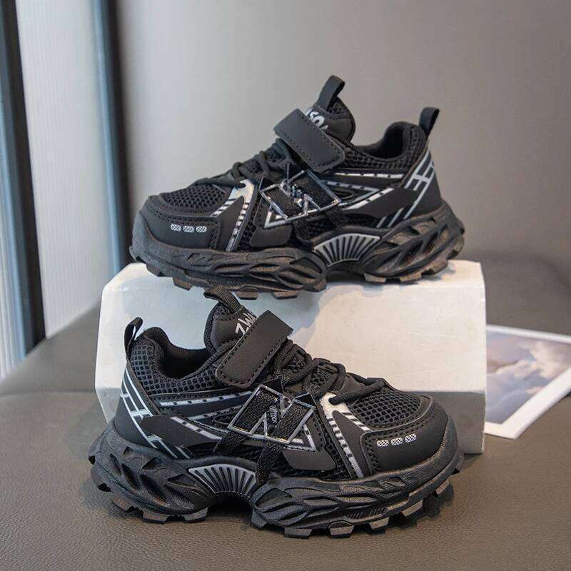 Girls' 2026 New autumn winter children's transparent mesh sports shoes, fashionable and anti-slip dad shoes 26W0224