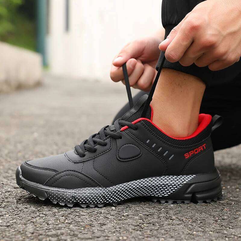 2025 Upgraded Men's Athletic Stylish Black Design Running Shoe High Performance Traction Outdoor Adventures Sports Sneakers