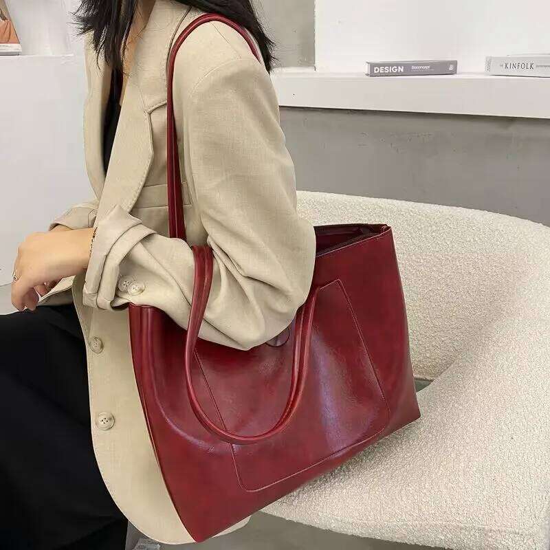 2025 New Fashion Handbag Women's Shoulder PU Leather Daily Leisure Shopping Commuter Large Capacity Laptop IPad Bag Z260224
