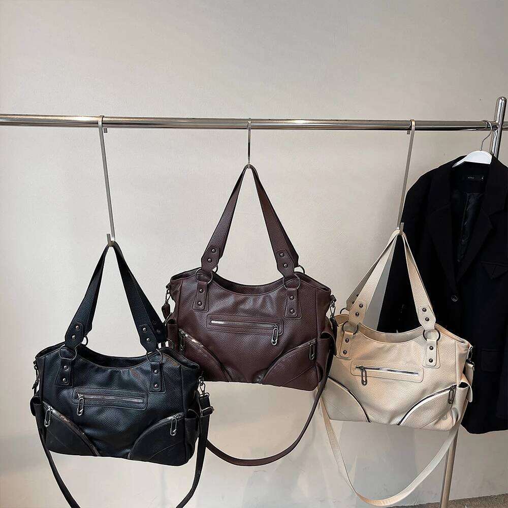 Korean Version of Niche Design Commuter Tote Large Capacity Motorcycle Carrying Shoulder Crossbody Bag, Spicy Girl Style Z260224