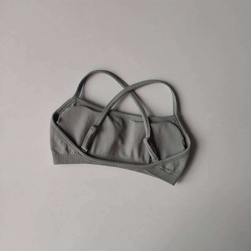 Gathering Shock-proof and Beautiful Seamless Sports Bras Gym Women Top Crop Tube Yoga Tops Fitness Scrunch Bum Workout Suit 26Y0224