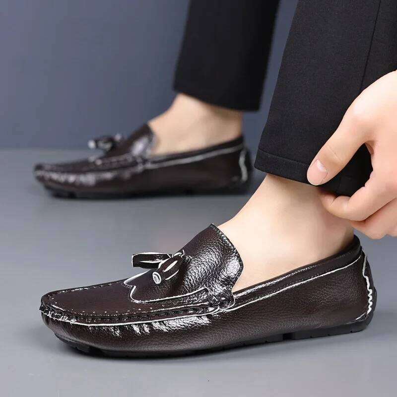 2024 Leather Men Footwear Slip on Man High Quality Wedding Party Mens Casual Shoes Breath Driving Lazy Loafers Moccasins