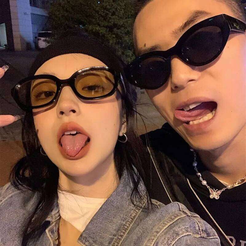 New Fashion Vintage Sunglasses Women Brand Designer Retro Rectangle Sun Glasses Female Ins Popular ellipse Square Eyewear 26W0224