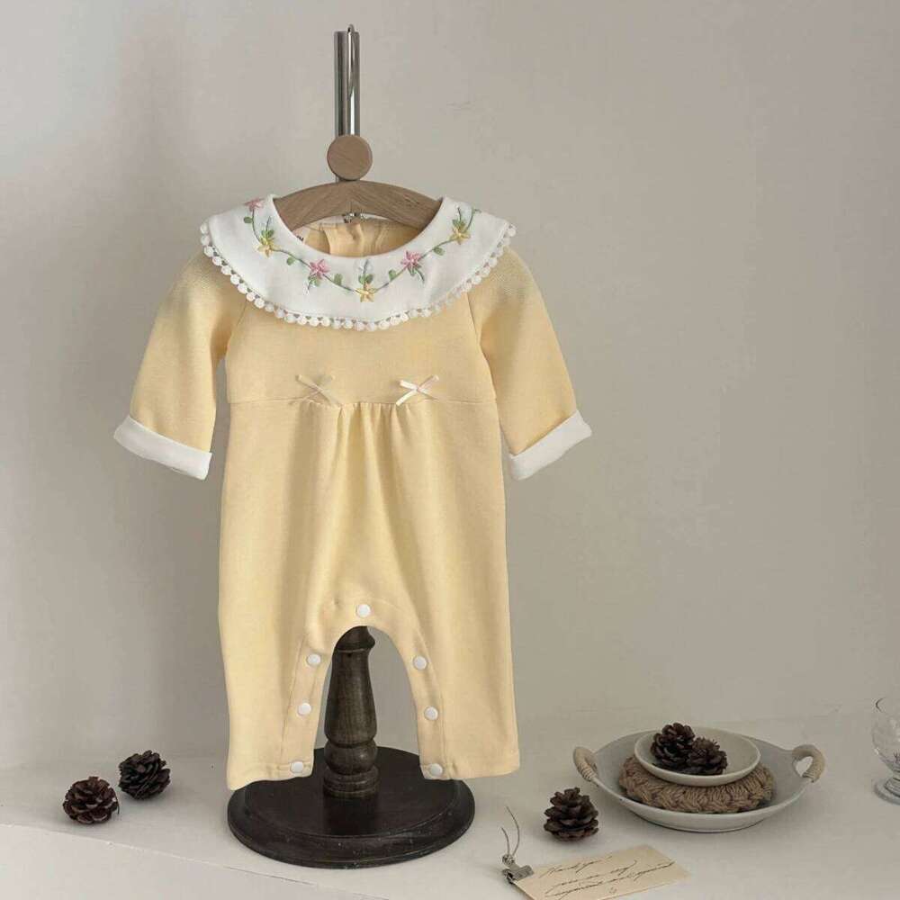 Autumn New Baby Girls Cute Light Yellow Doll Collar Long Sleeve Crawler Newborn Jumpsuits Clothing Romper Soft Outfits 26H0224